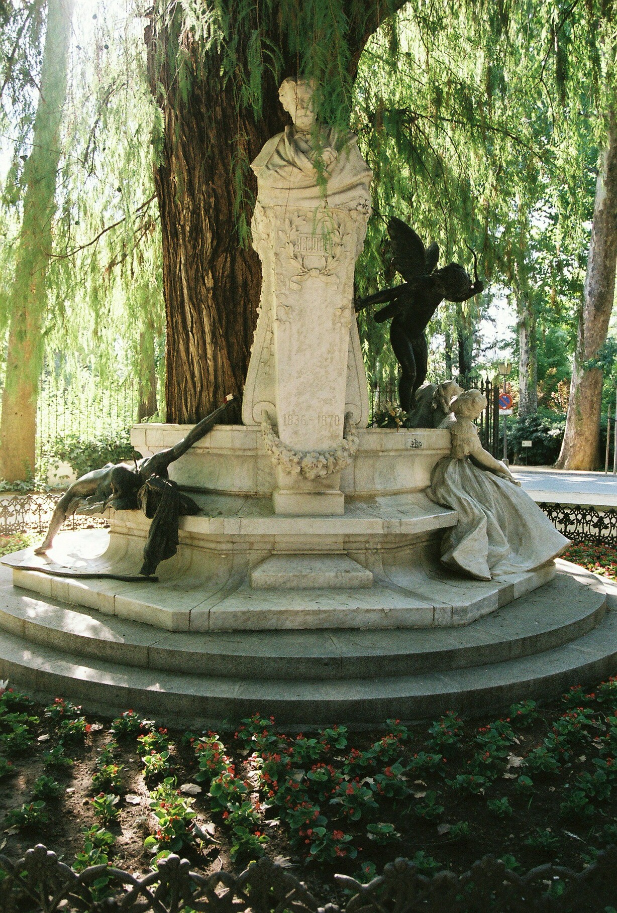 Plaza de Espaa en Sevilla durante mis estudios all (2005)